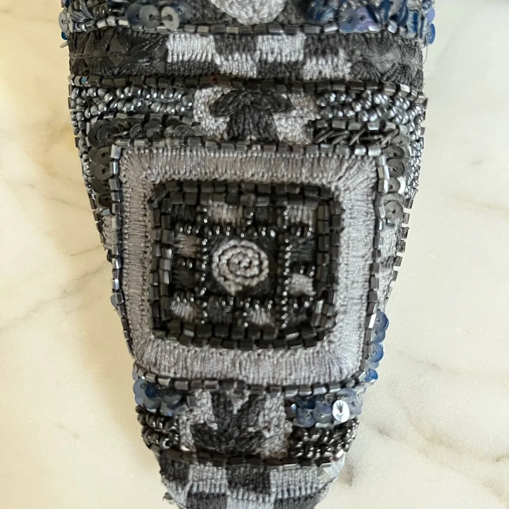 Vintage Arnold Churgin Silk Beaded Mule Size 4 1/2 (fits like size 5) - Picture 2 of 10